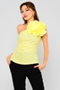 Favori Sleevless Casual Blouses Yellow