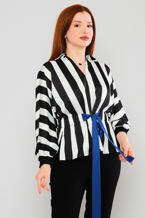 Show Up Casual Blouses Black-White